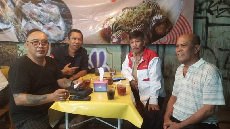 Selain Walikota, Wakil Walikota membantu Walikota dalam melaksanakan tugasnya, termasuk dalam penyusunan anggaran." Ungkap Kang Dany Jaelani selaku Tokoh Masyarakat Kota Cirebon Lintas Generasi kepada mediaandalas.net, Jum'at (20/06/25).